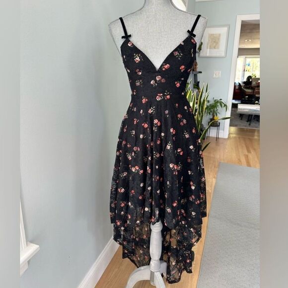 Disney Princess High Low Lace Overlay Black Floral Evening Dress Size XS - Picture 2 of 12